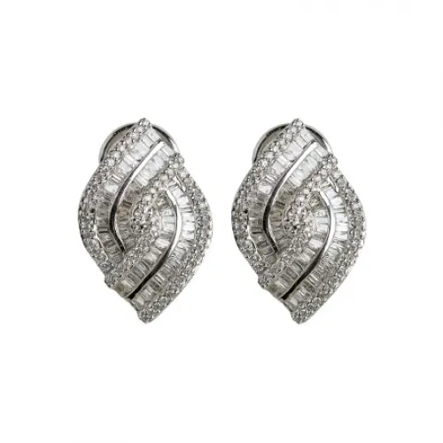 Diamond Earring